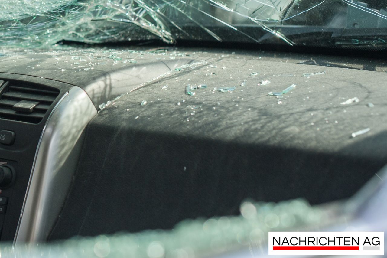 Tödlicher Unfall in Bremen: 19-Jähriger stirbt am Bahnübergang